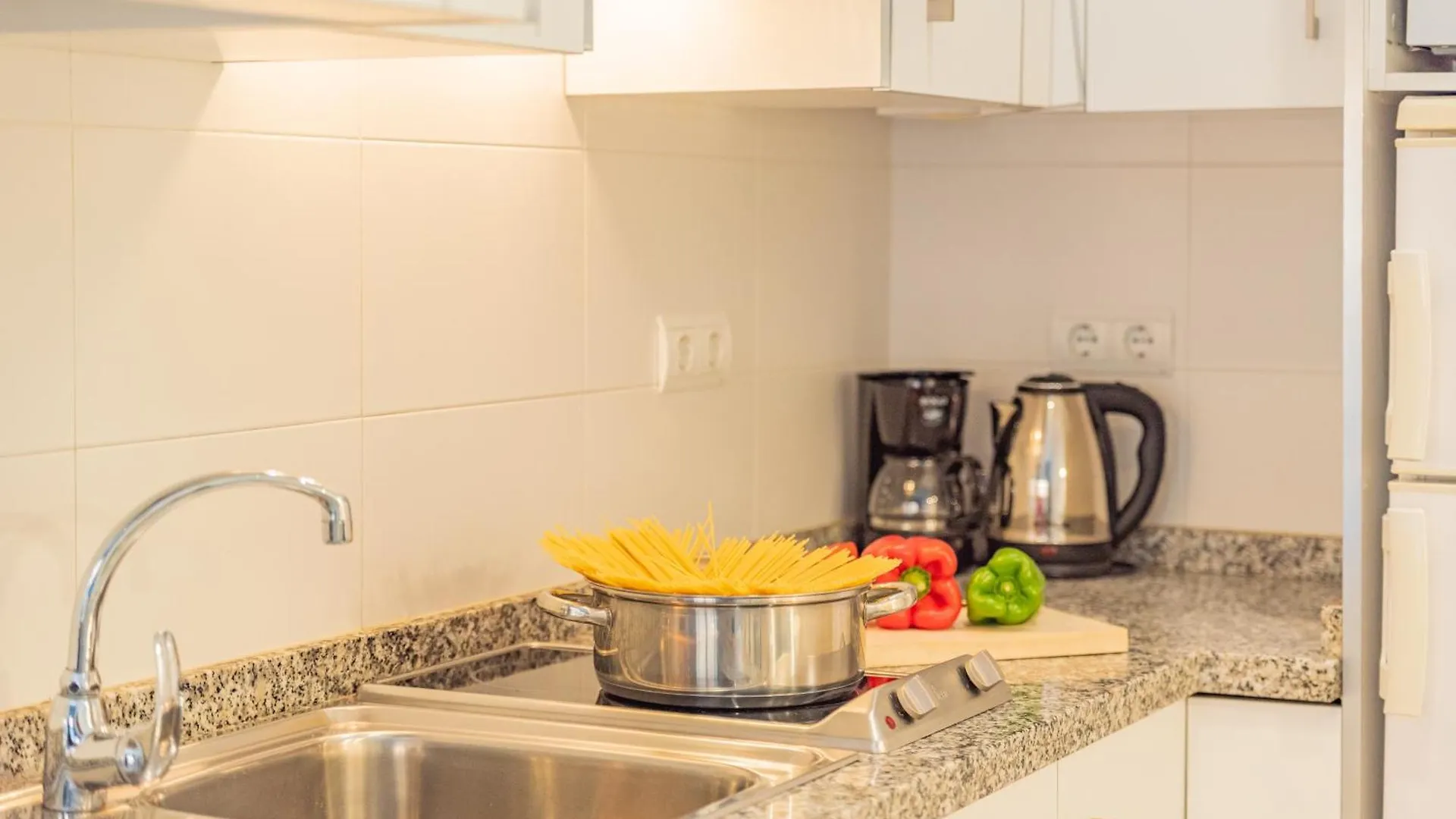 Feelathome Merced Apartments Málaga